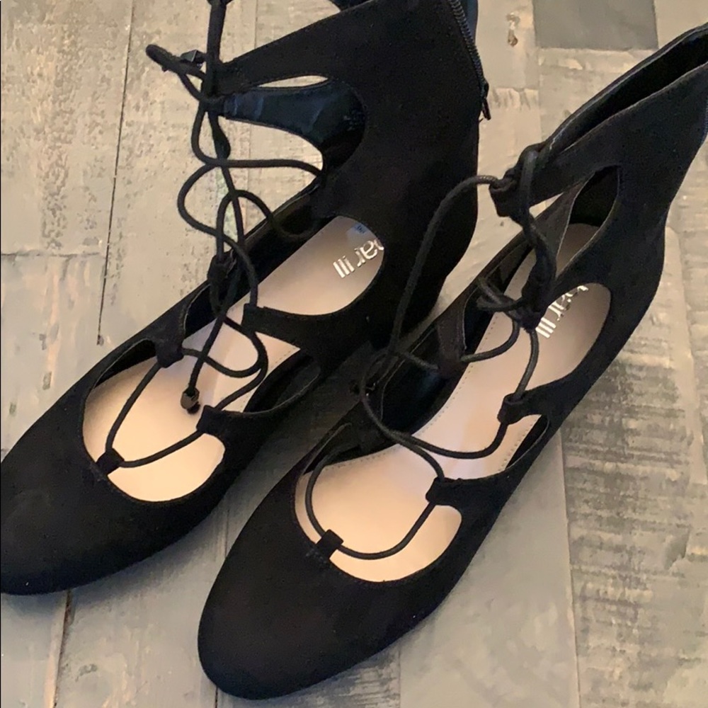 Bar III black lace heels size 11
